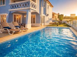 Ericeira -Oceonview Villa with Pool and Whirlpool โรงแรมในเอริเซรา