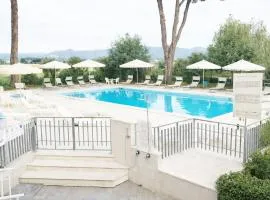 Brezza di Castagneto by Zoom In Earth