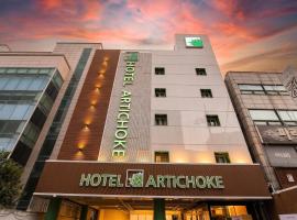 아티초크 호텔, Hotel in Kajŏng-dong
