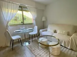 1 bedroom apartment with pool and private parking French Riviera