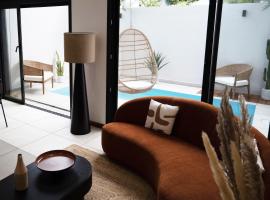 Maison le patio, Hotel in Saint-Denis