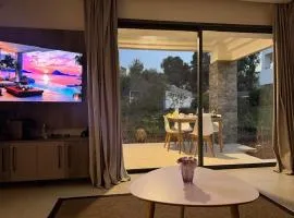 Radisson Blu Apartment Alhoceima Beach Access