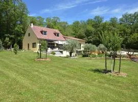 Au Cerf Blanc Suite Parentale