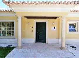 MBird 19 Estoril Penthouse 501