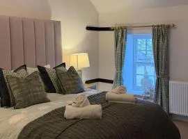 1 Bed in Stoney Middleton oc-h34612