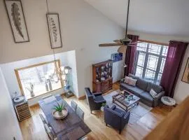 4BR Private Home with Game Room just mins from WGI and Wine Trail