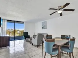 Private 1BR Retreat Near Beaches & Stadium - 510
