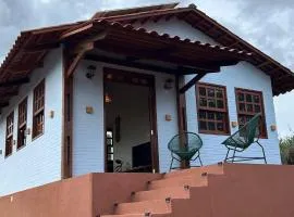 Vila do Sussurro - Casinha Céu