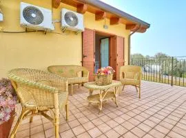 Holiday Home La casa del vino-2 by Interhome