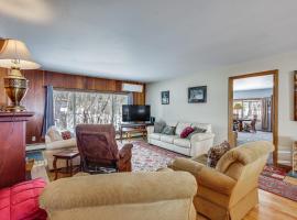 Group Friendly! Riverfront Waupaca Retreat w/ Yard, hotel a Waupaca