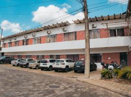 Villa Bilac - Amplos Studios 2km da Vila Germânica, hotel i Blumenau