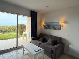Charmant appartement T2 en rez de jardin terrasse face mer 4 personnes