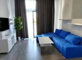 Apartament z antresolą i balkonem 20