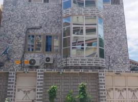 Hotel Banto Sona, hótel í Luanda
