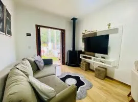 Casa em Canela + Lareira | Espaço e Conforto+Espaço Gourmet