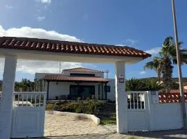 Villa Solerolo - Stunning Villa in Parque Holandés