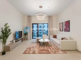 1BR with Balcony . Near Ferrari World, Yas Island