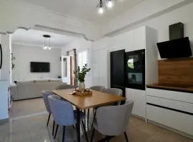 BellaDiAnna Apartment