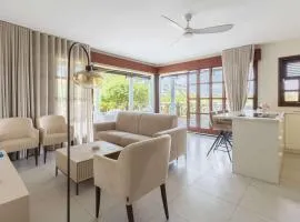 Blue Bay Hideaway - Just Steps from the Beach