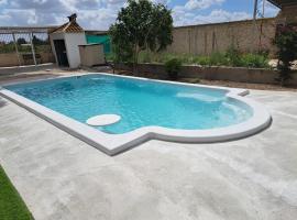 La Casa de la Huerta de Redován, hotel en Redován