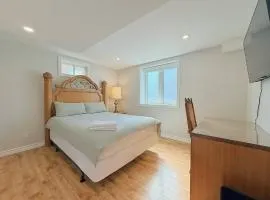 Cozy Rooms in Bright Walkout Suite - Newly Renovated in 2026