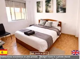 Affordable Rooms in Traditional Apartment
