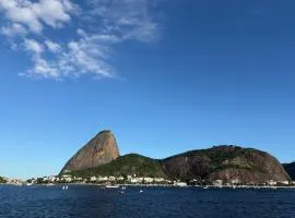 Flamengo Vibes Stay & Shine in Rio