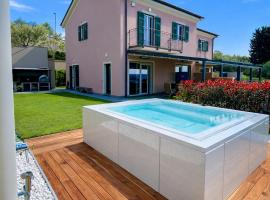 Riviera Wellness Villa, hotelli kohteessa Chiavari