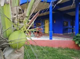 Mermaid House, kitchen, Wi-Fi, parking, centre 5 minutes on foot and near Sunset Dune