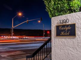 Campbell में, होटल Carlyle Hotel