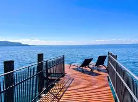 Villa Magnolia Garda a charm with private jetty and pool