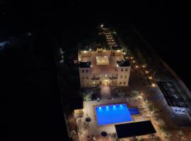 Le Domaine M, hotel u gradu Ouzoud
