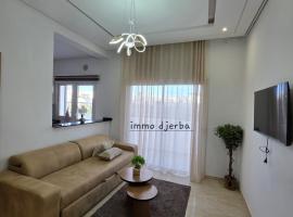 Studio une chambre sur le front de mer avec piscine partagée โรงแรมในซาร์ซิส
