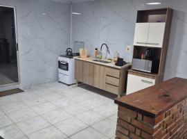 Casa blanca, hotel en Chuy