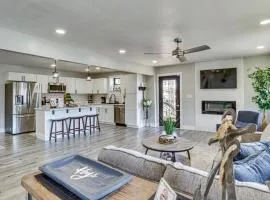 Private Dock & Theater Room: Lake Ozark Luxury