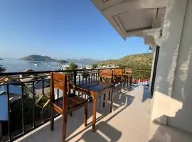 Dua Putri Komodo Homestay