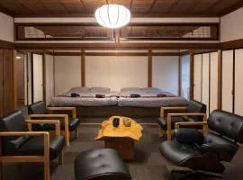 加美屋リゾート出雲大社神迎の道 杵と月