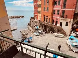 Life Class Apartment