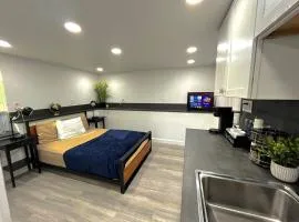 Comfortable Studio Near Downtown Atl Sleeps 2 Free Parking
