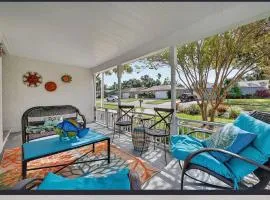 Private Pool Retreat Near Beaches Downtown St Pete