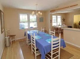 Pet Friendly, Walk To Beach