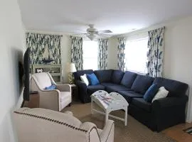 Crepe Myrtle Cottage