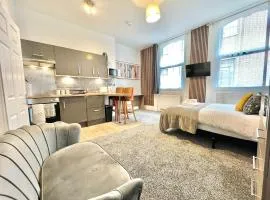 Yastayzzz at Studio 10 The Lofts Pierpoint Street