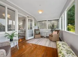Serendipity - by the CBD, Garden Parks and Glennie