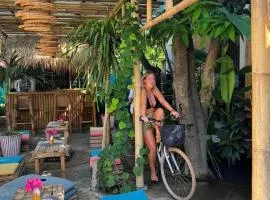 Mango Tree House