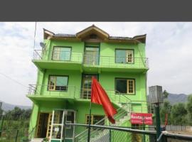 OYO Green Gallery Guest House, Hotel in Pahalgām