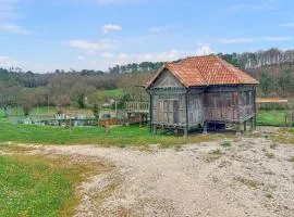 Beautiful Home In Saint-Sulpice-De-Rouma