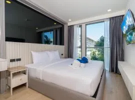 Ozone 1BR Signature Junior Suite Bang Tao