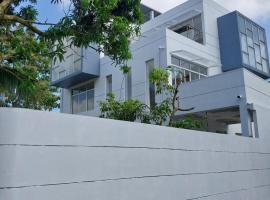 The white house, Hotel in Kelaniya