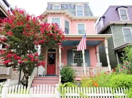 Cottage At 37 Jackson